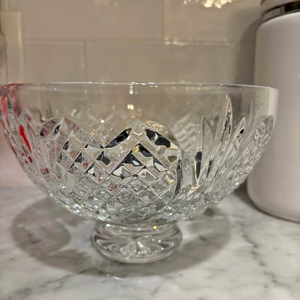 Crystal Waterford Heirloom Glass Bowl